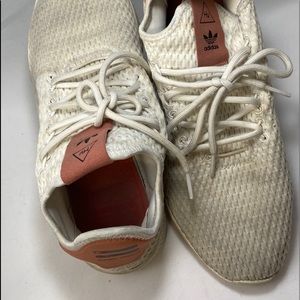 Pharrell  Williams Addidas sneakers